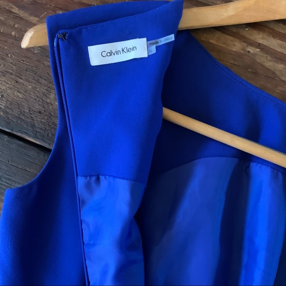 Calvin Klein royal blue cinched waist asymmetrical ruffle cap sleeve party dress - Picture 5 of 10